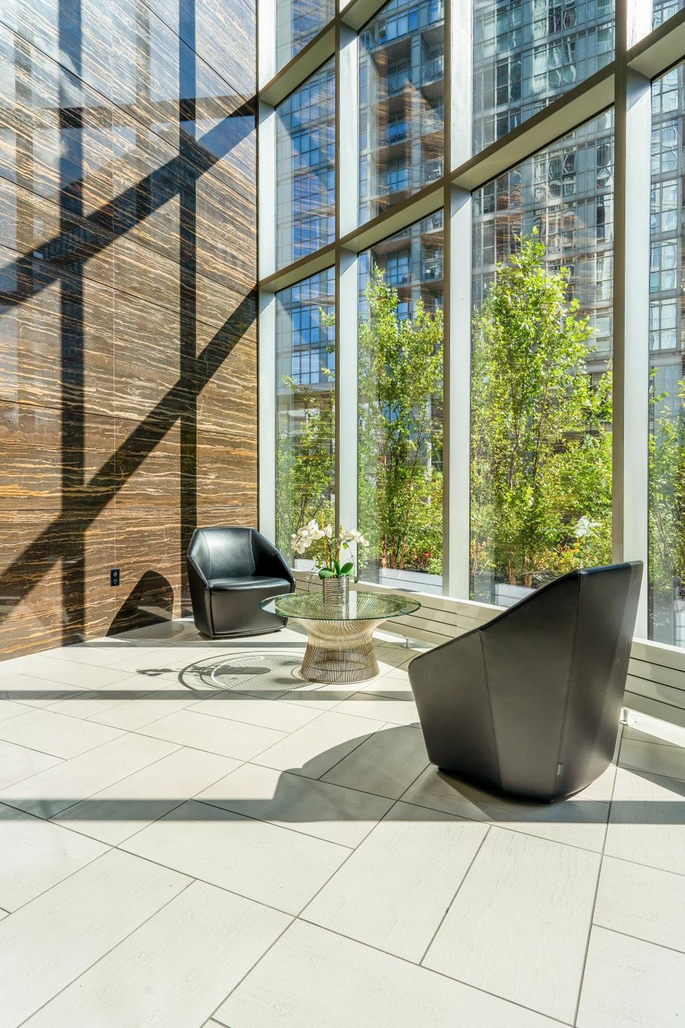Exquisite Condos By Cn Tower With Parking Toronto Eksteriør bilde