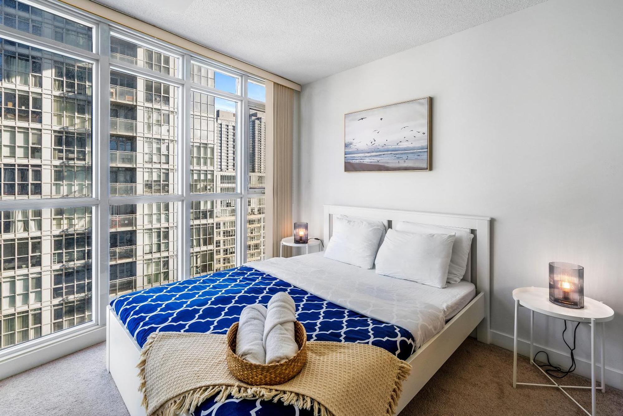 Exquisite Condos By Cn Tower With Parking Toronto Eksteriør bilde
